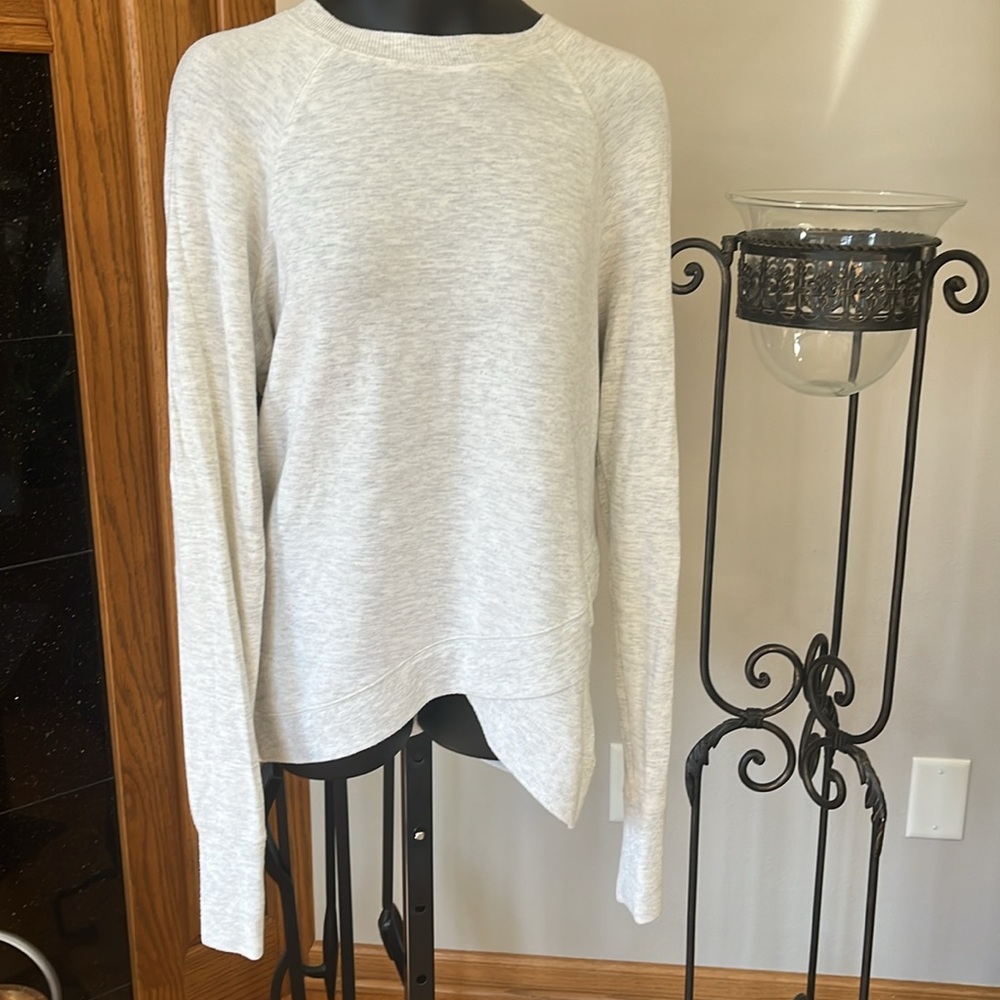 Lightweight Athleta crew neck sweatshirt